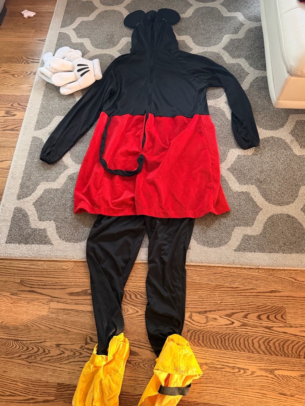 Disney Mickey Mouse Halloween Costume adult XL - plus size - Picture 3 of 7